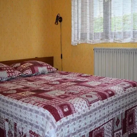 Crystal Apartment